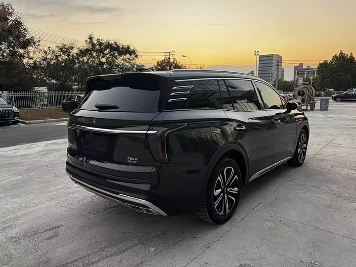 Hongqi HS7 2023 2023款 2.0T 自动四驱旗领版 六座