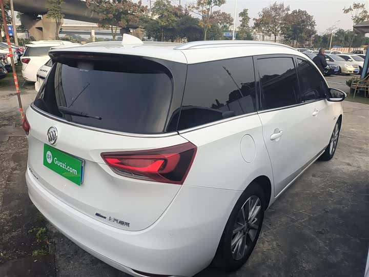 Buick GL6 2021 2021款 323T 轻混动互联豪华型