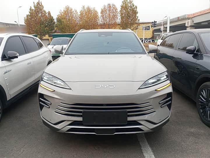 2025 BYD Song Plus Hybrid/EV