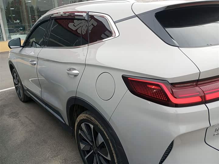 2025 BYD Song Plus Hybrid/EV