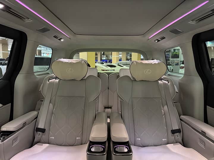 Volvo EM90 2025 2025款 Ultra 六座