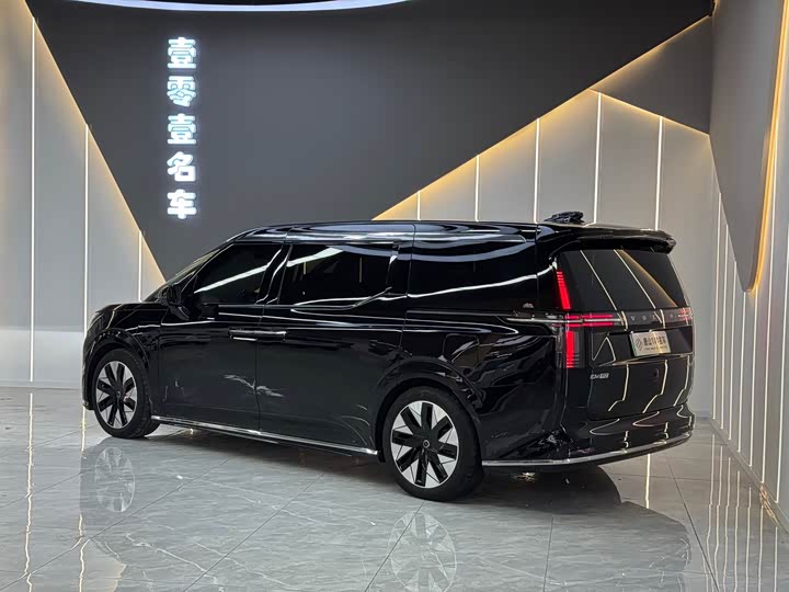 Volvo EM90 2025 2025款 Ultra 六座