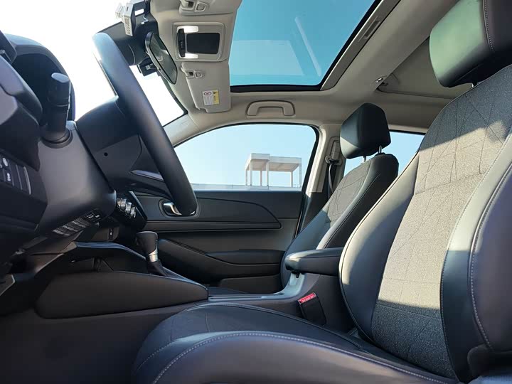 Honda Vezel 2023 2023款 1.5L CVT豪华版