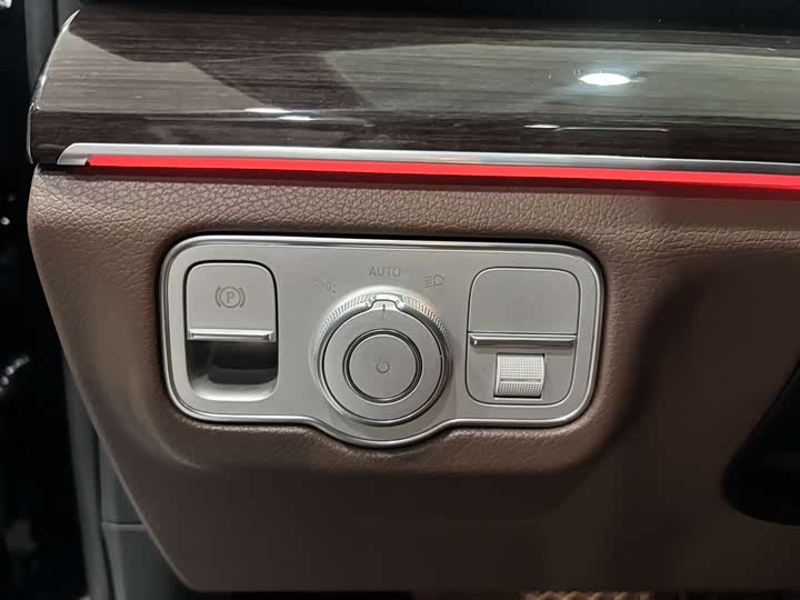 Mercedes-Benz GLE-Class 2025 2025款 GLE 350 4MATIC 时尚型