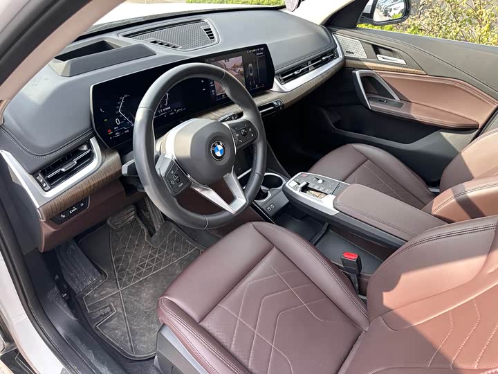 BMW X1 2024 2024款 xDrive25Li X设计套装