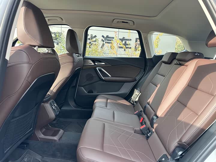 BMW X1 2024 2024款 xDrive25Li X设计套装