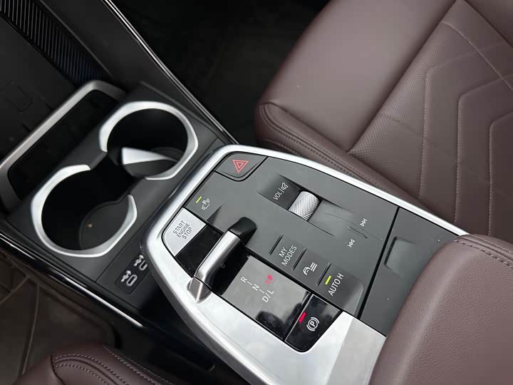 BMW X1 2024 2024款 xDrive25Li X设计套装