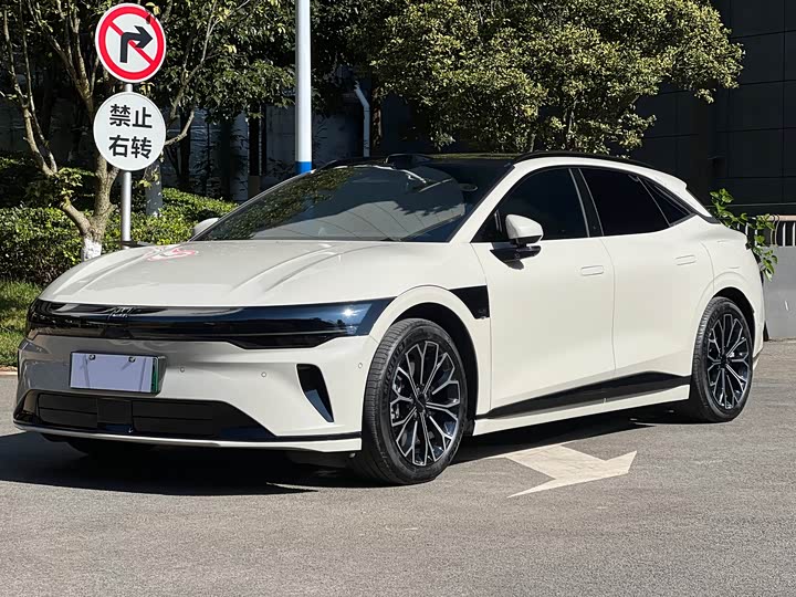 Zeekr 007 GT 2025 2025款 后驱智驾版 75kWh