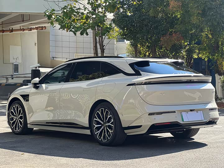 Zeekr 007 GT 2025 2025款 后驱智驾版 75kWh