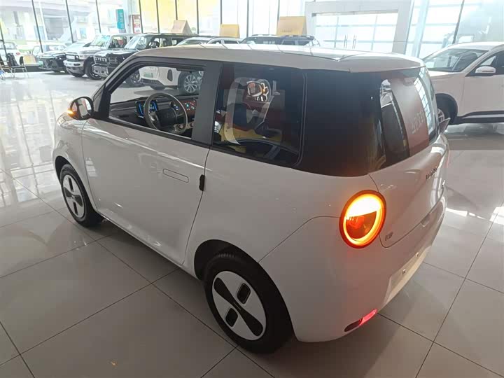 Changan Qiyuan (Nevo) Lumin 2026 2026款 宝藏版 205km 酷爱米 宁德