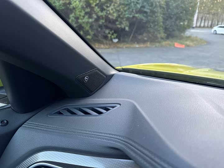 Volkswagen T-Roc 2023 2023款 300TSI DSG两驱星光版