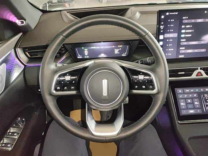 Wey Mocca Hybrid 2024 2024款 Hi4 四驱长续航版