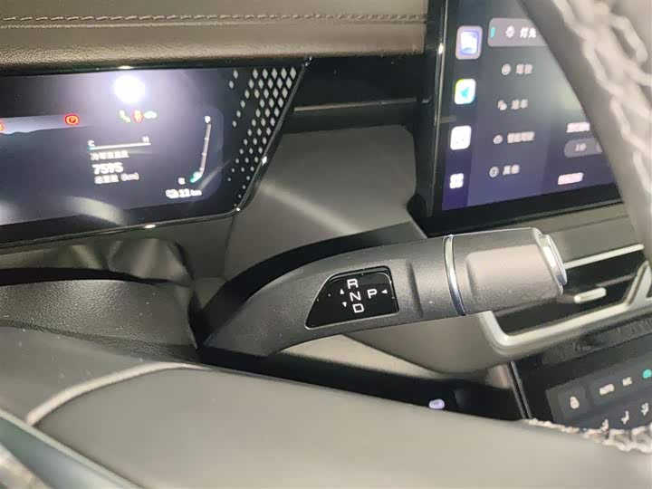 Wey Mocca Hybrid 2024 2024款 Hi4 四驱长续航版