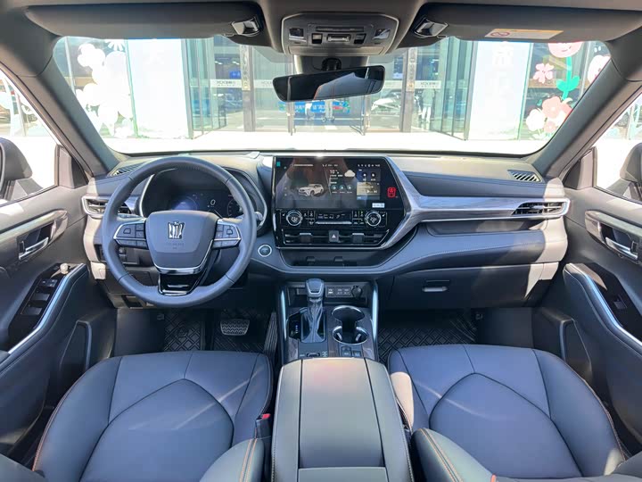 Toyota Crown Kluger 2024 2024款 2.5L HEV四驱尊贵版