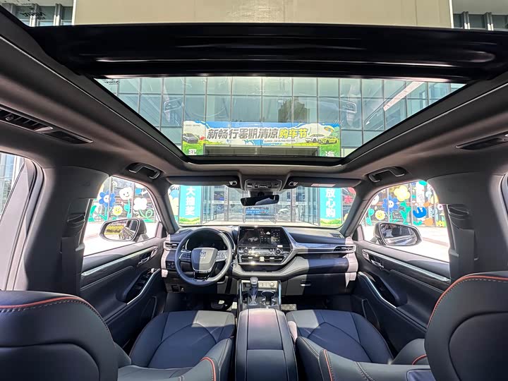 Toyota Crown Kluger 2024 2024款 2.5L HEV四驱尊贵版