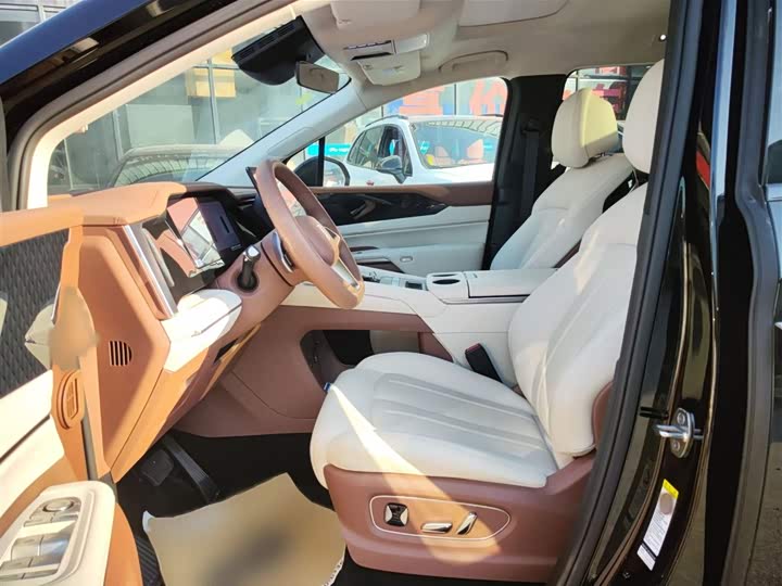 BYD Xia 2025 2025款 DM-i 1.5T 180km 超越型