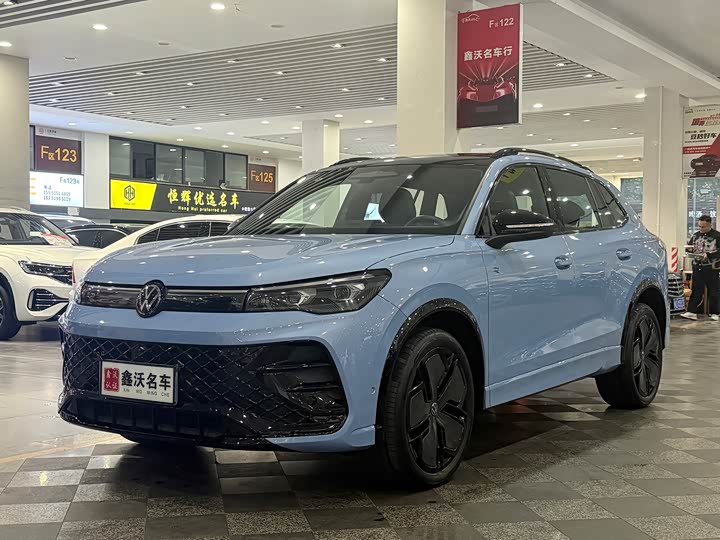Volkswagen Tiguan L Pro 2024 2024款 PRO 380TSI 四驱R-Line智尊版
