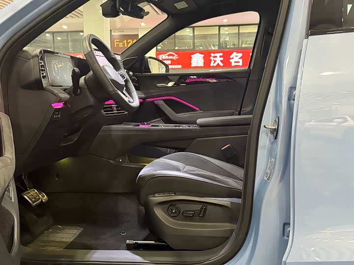 Volkswagen Tiguan L Pro 2024 2024款 PRO 380TSI 四驱R-Line智尊版