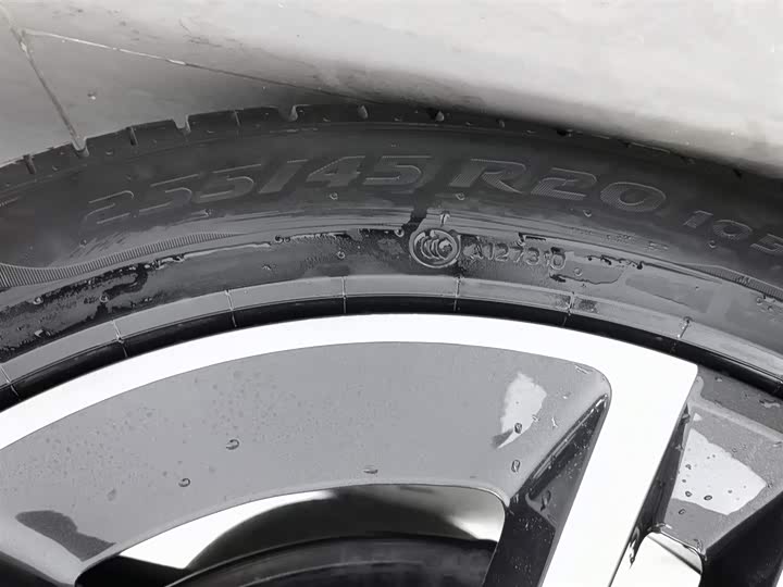 Aito M5 2025 2025款 增程 Ultra 四驱版