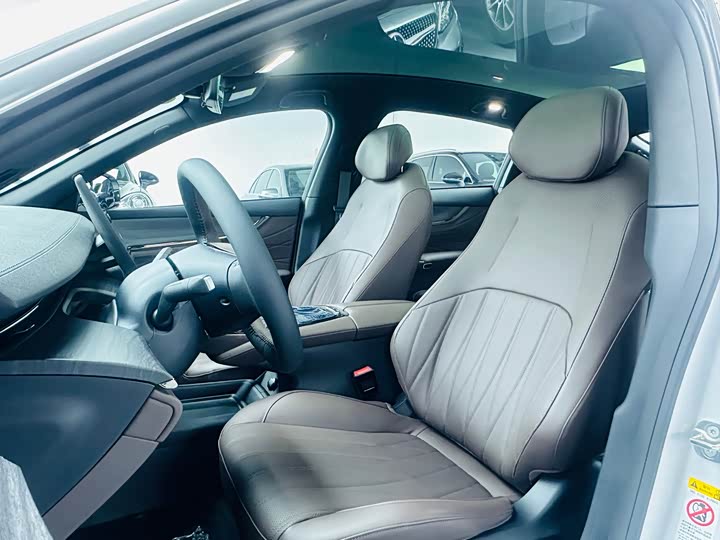 Changan Qiyuan (Nevo) A07 2025 2025款 增程 真香版 230 尊贵版