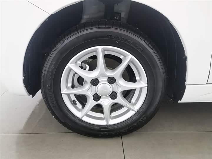 Roewe Clever 2022 2022款 311km元气啵啵版