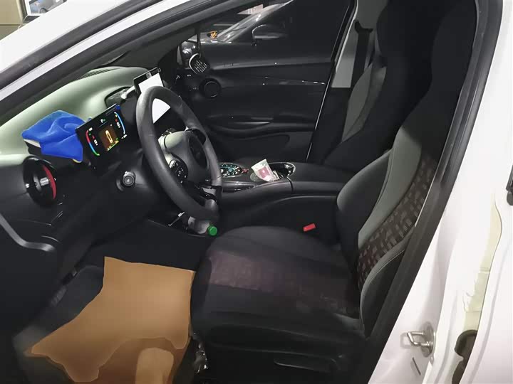 BYD E2 2024 2024款 荣耀版 舒适型