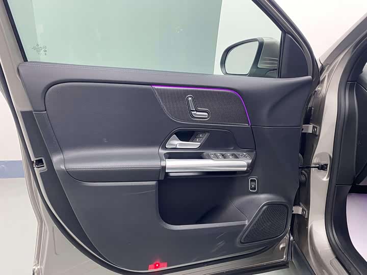 Mercedes-Benz EQA 2023 2023款 改款 EQA 260