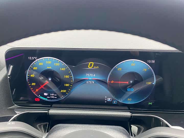 Mercedes-Benz EQA 2023 2023款 改款 EQA 260