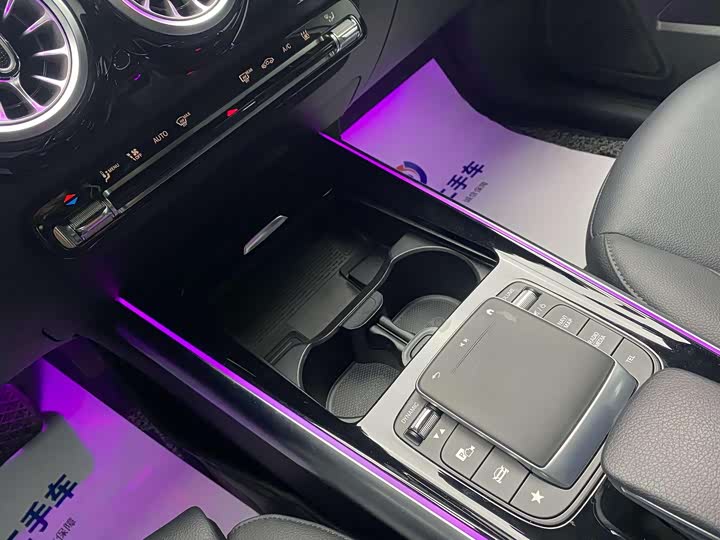 Mercedes-Benz EQA 2023 2023款 改款 EQA 260