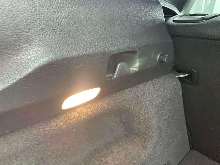 Mercedes-Benz EQA 2023 2023款 改款 EQA 260