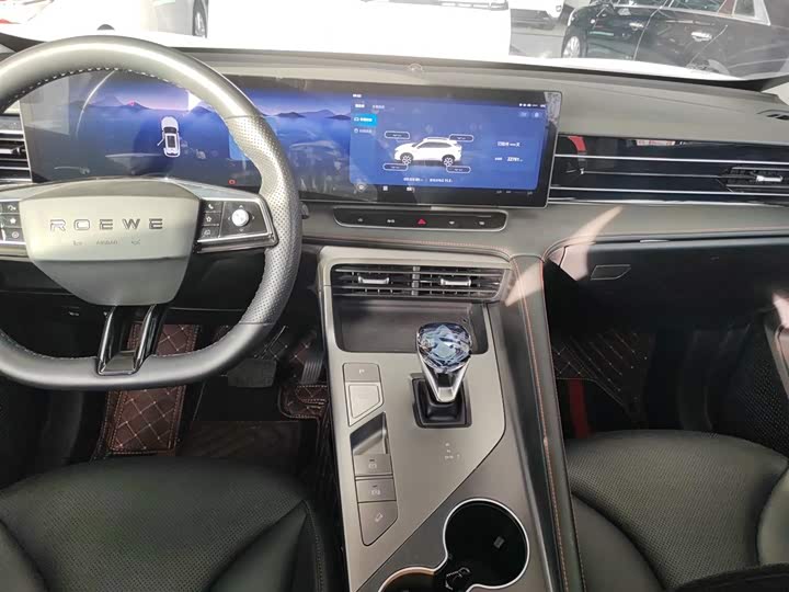 Roewe RX5 2023 2023款 1.5T 尊荣滑屏版