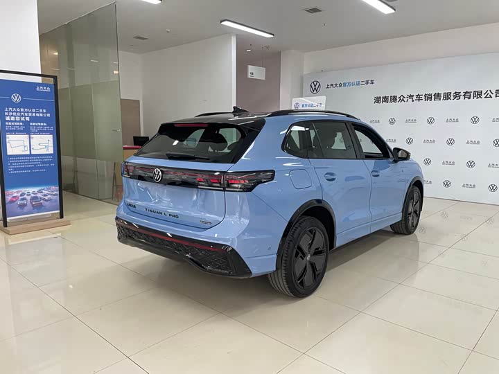 Volkswagen Tiguan L Pro 2025 2025款 PRO 380TSI 四驱 R-Line 智尊版