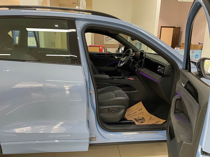 Volkswagen Tiguan L Pro 2025 2025款 PRO 380TSI 四驱 R-Line 智尊版