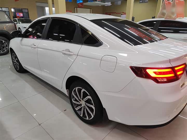 Geely Emgrand GL 2021 2021款 UP 1.4T CVT领尊型