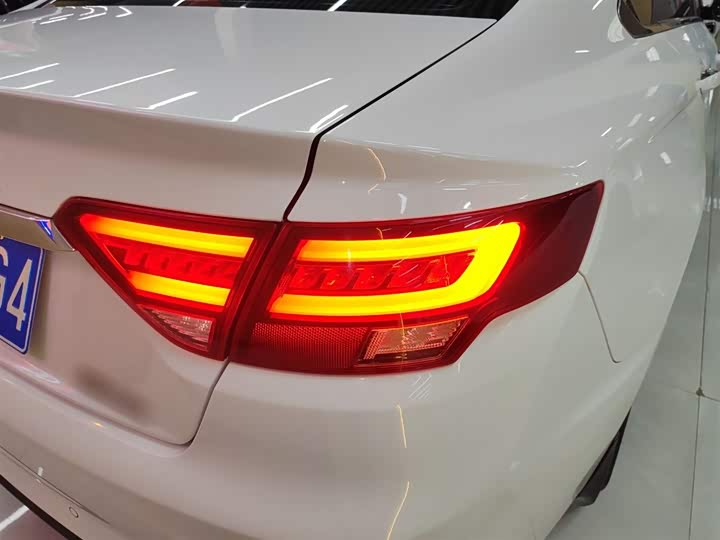 Geely Emgrand GL 2021 2021款 UP 1.4T CVT领尊型