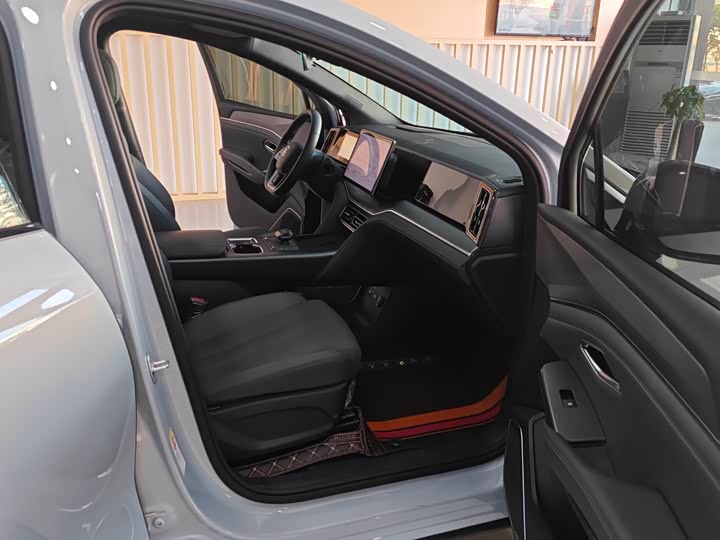 BYD Song L DM-i Hybrid 2025 2025款 智驾版 112km 领先型