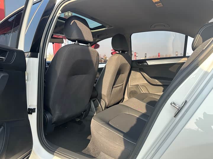 Skoda Rapid 2022 2022款 1.5L 自动舒享版