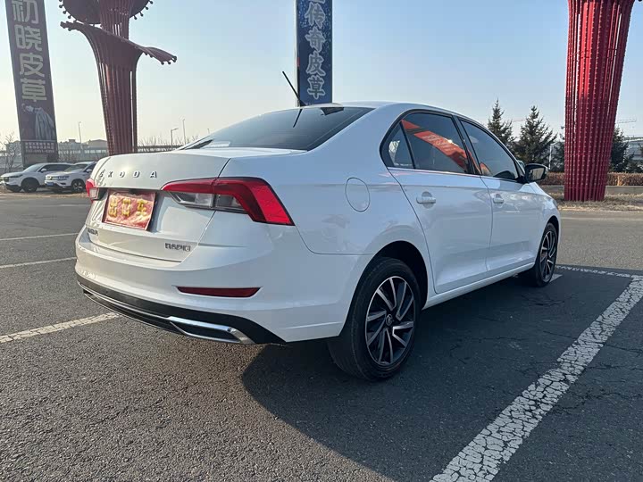 Skoda Rapid 2022 2022款 1.5L 自动舒享版