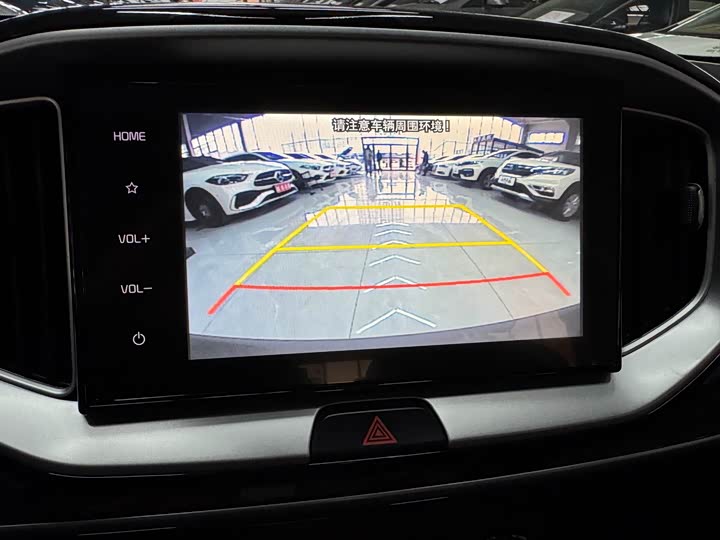 Kia KX1 2021 2021款 1.4L CVT趣享天窗款