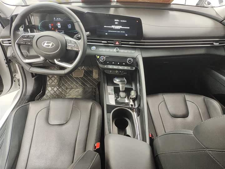 Hyundai Elantra N line 2023 2023款 1.5L CVT LUX尊贵版