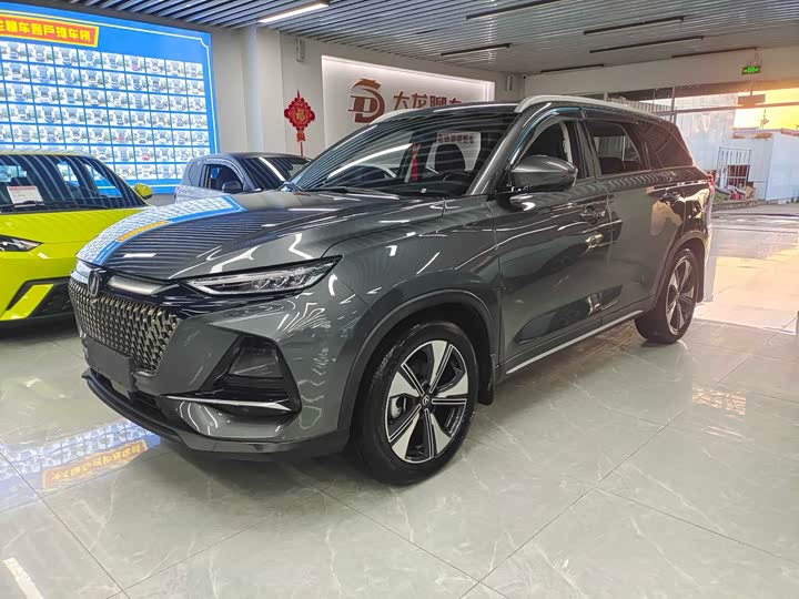 Changan X7 Plus 2024 2024款 1.5T 自动尊崇型 7座