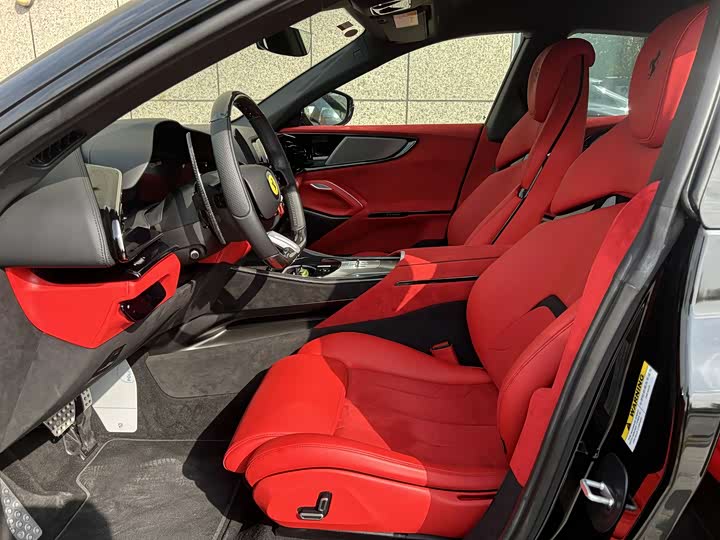 Ferrari Purosangue 2023 2023款 6.5L V12