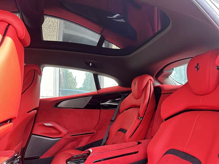 Ferrari Purosangue 2023 2023款 6.5L V12