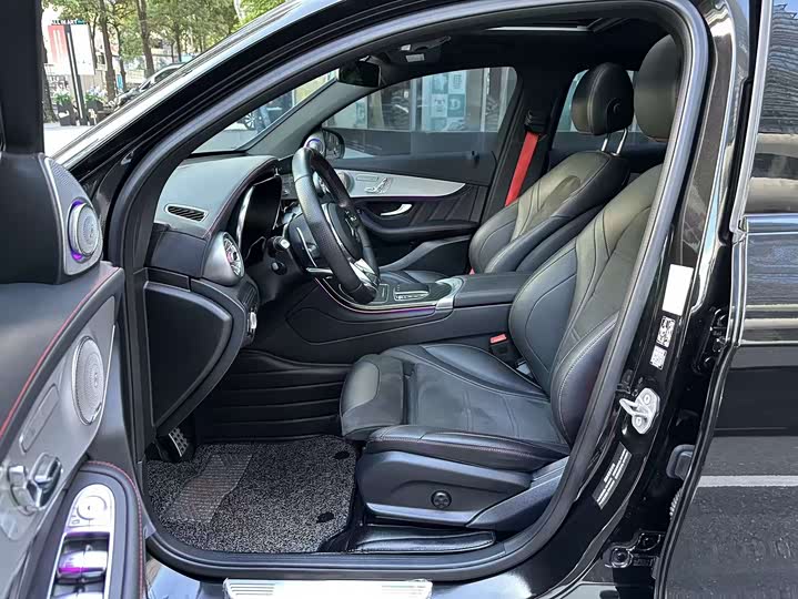 Mercedes-Benz GLC-Class Coupe AMG 2022 2022款 AMG GLC 43 4MATIC 轿跑SUV