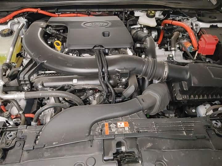 Ford Mondeo 2025 2025款 2.0T EcoBoost E 混动 运动版 ST-Line