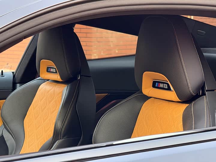 BMW M8 2019 2019款 M8 双门轿跑车 雷霆版