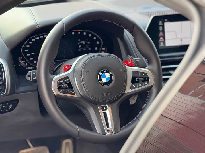 BMW M8 2019 2019款 M8 双门轿跑车 雷霆版