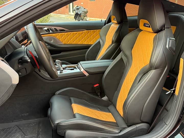 BMW M8 2019 2019款 M8 双门轿跑车 雷霆版