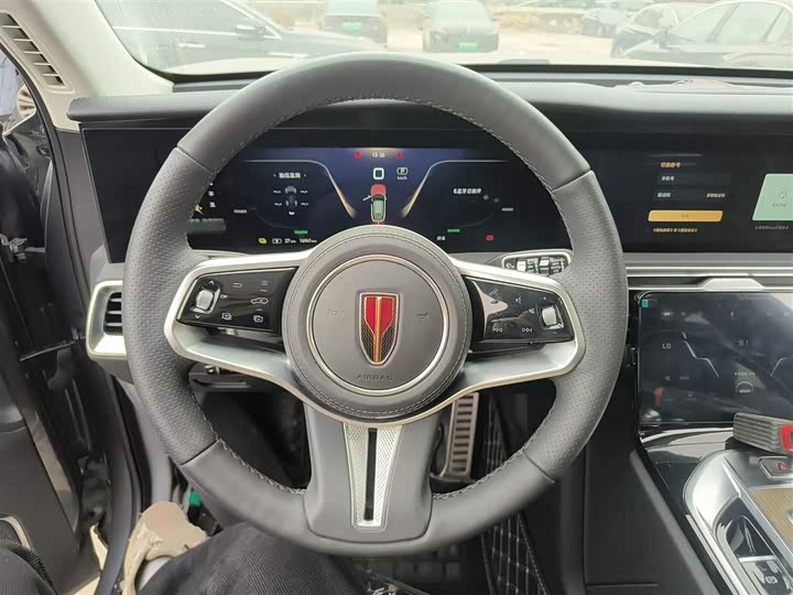 Hongqi E-HS9 2022 2022款 690km 旗享版 六座