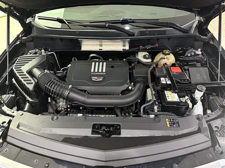 Cadillac XT6 2022 2022款 2.0T 七座四驱风尚型